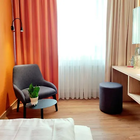Heinrich Pesch 3* Ludwigshafen